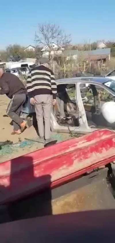 Don&rsquo;t play with broken cars