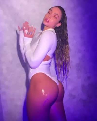 😍