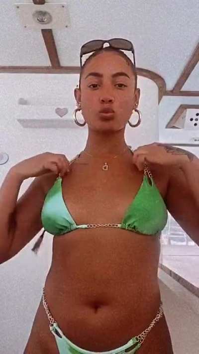 🤤