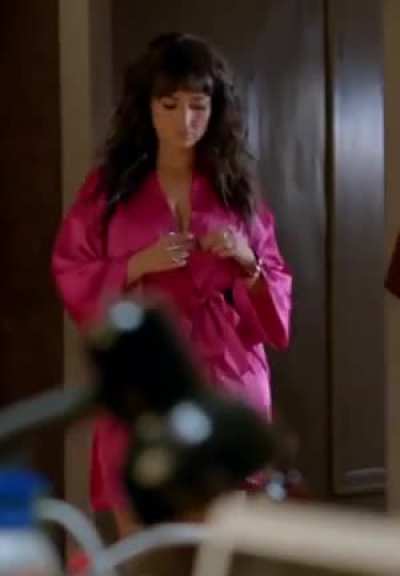 Milana&rsquo;s Pink Robe