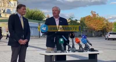 "What I think about Kursk? Bold, brilliant, beautiful. Keep it up. Putin started this, kick his ass..." - US Senator Lindsey Graham in Kyiv.
