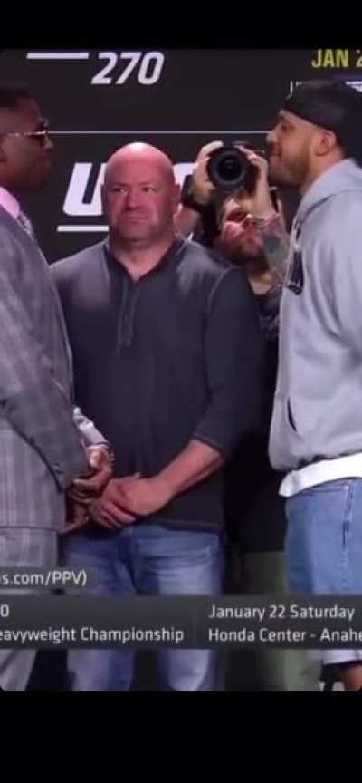 Dana looking like he&rsquo;s about to sh*t himself