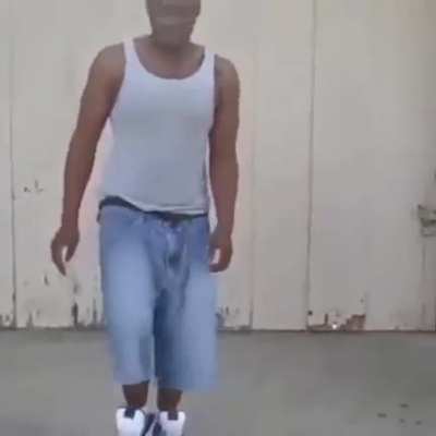 Unc stole some Jorts from good will n the nigga told me to record him ugh 🤦🏾&zwj;♂️ so annoying (bruh was goin crazy ngl😹)