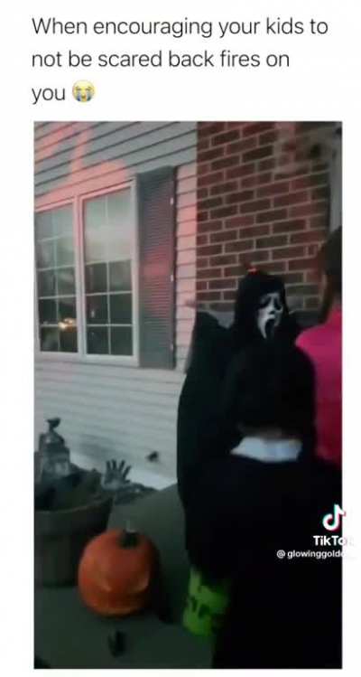 She tried to stay calm lol