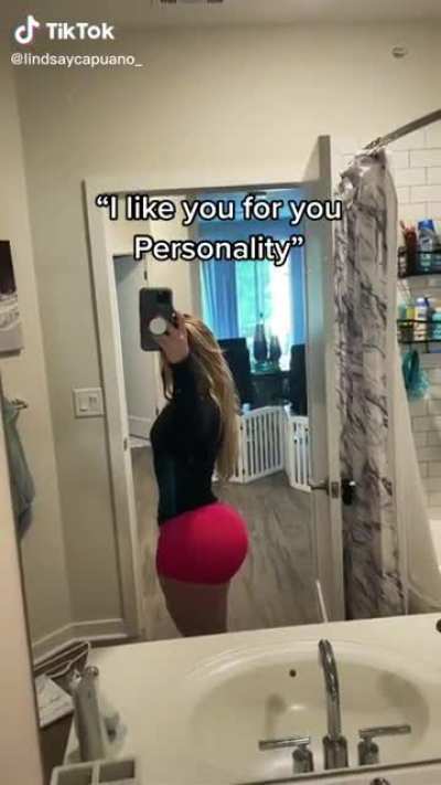 lindsaycapuano_