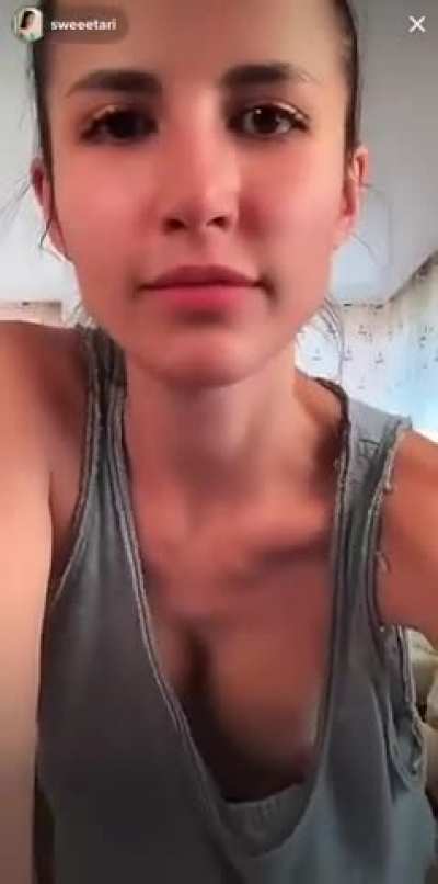 Perfect Downblouse Tits