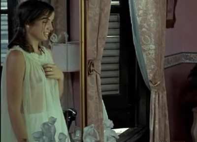 18 Year Old Ana de Armas (in "Una Rosa de Francia")