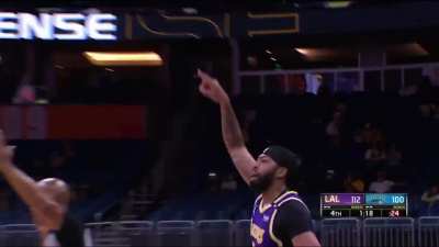 [Highlight] AD hits the dagger three