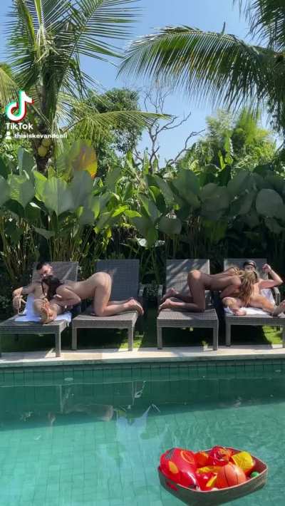 Normal day in our new villa 😋