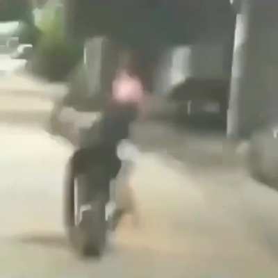 sai fora cara