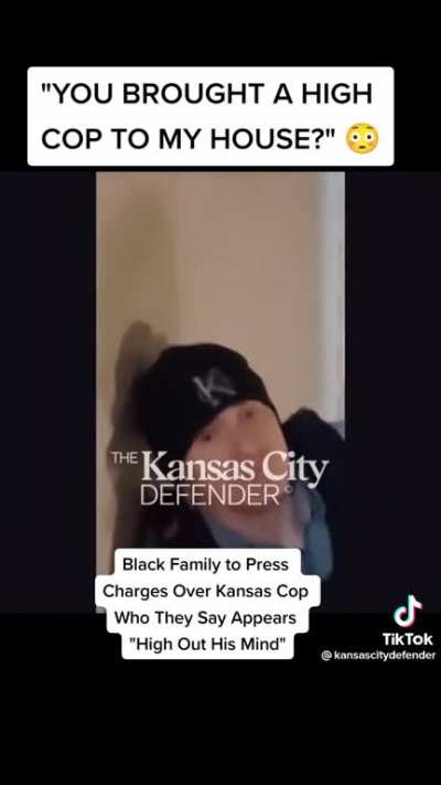 Kansas City Officer lookin sus