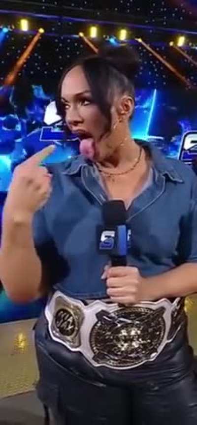 Nia Jax her sexy tongue showing where she wants you know what 😉