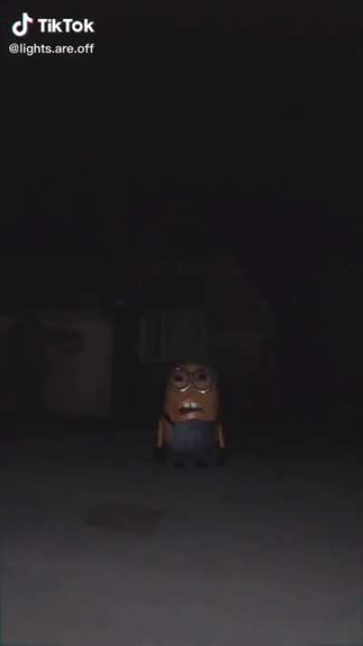 😰