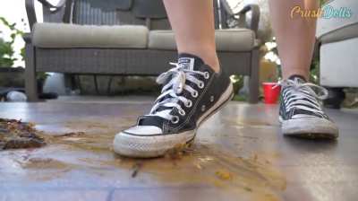 Black Converse Crush