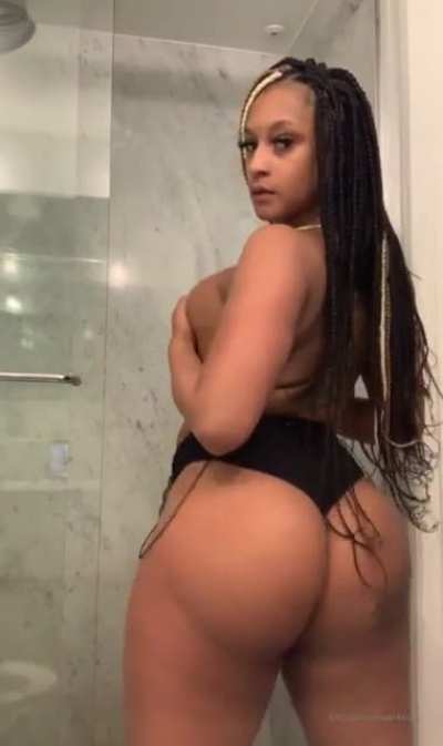 Clapping One Piece Twerksum