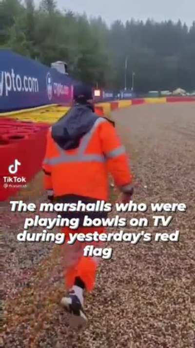 Meanwhile at the track side&hellip;