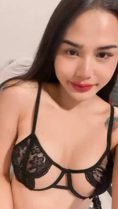 I think with this angle and lighting, my boobs look inviting..??🥰🥰😉😉💦