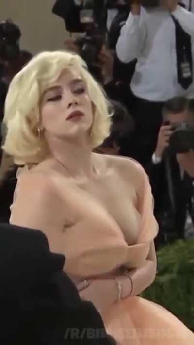 Billie Eilish and her massive tits