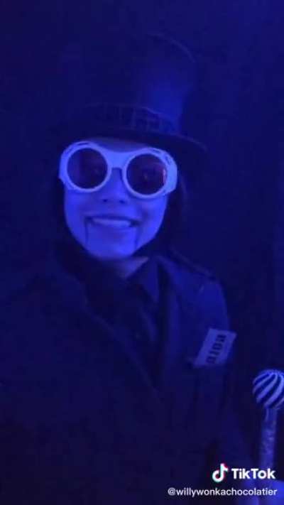 i like this version of willy wonka better