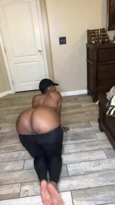 The Queen of booty