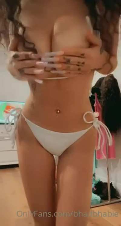 🌟 BH4DBH4B1E 🌟 💗 HER NEW PPV 0nlyFans Folders 📁 (Link in Comments)
