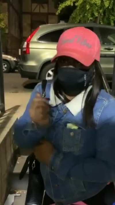 Public r/hoodhoes