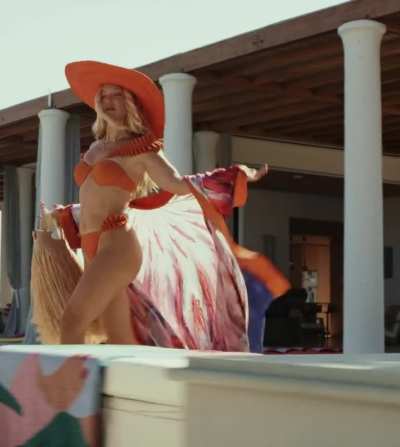 Kate Hudson, Glass Onion:A Knives Out Mystery