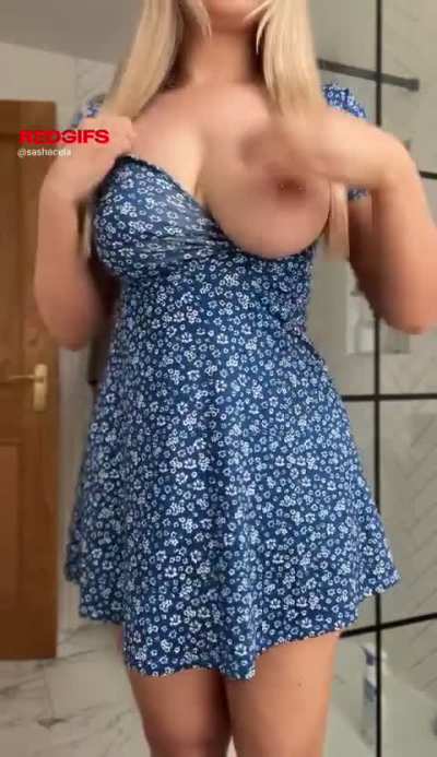 Milana Vayntrub