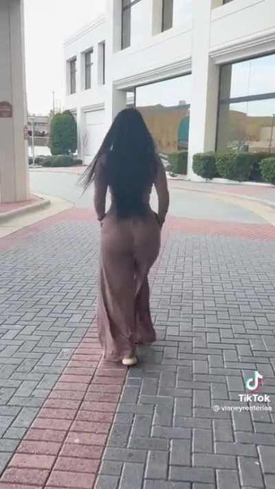 Vianeyrenteriaa 🍑