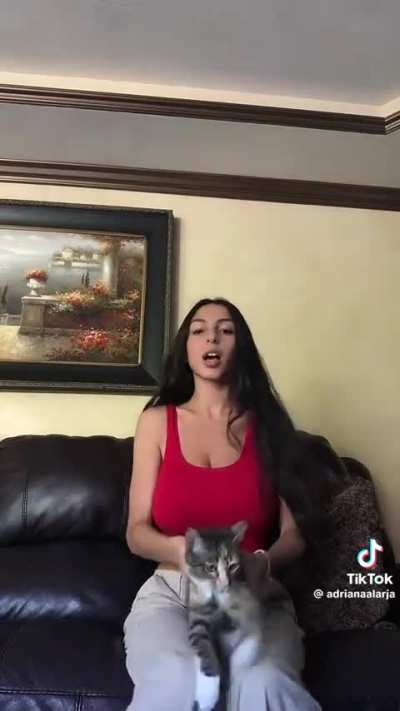 @adrianaalarja