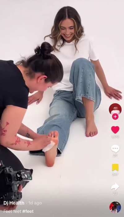 Tickling sexy soles