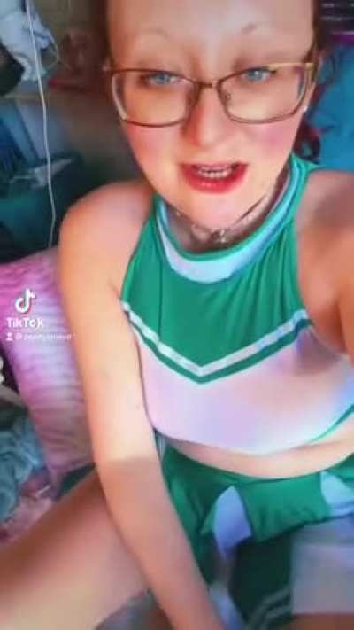 She&rsquo;s a 10 (nsfw)