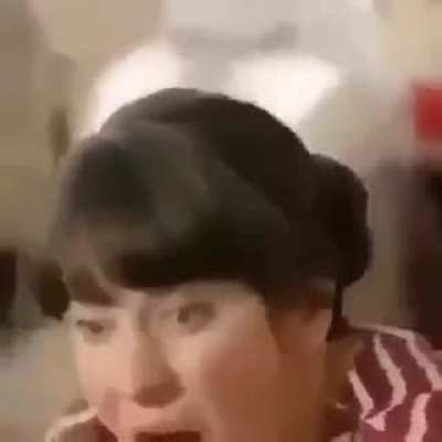 🤨