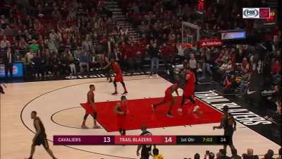 [Highlight] Five years ago, the 7 foot Bosnian Jusuf Nurkić dared to meet a 33 year old LeBron at the rim