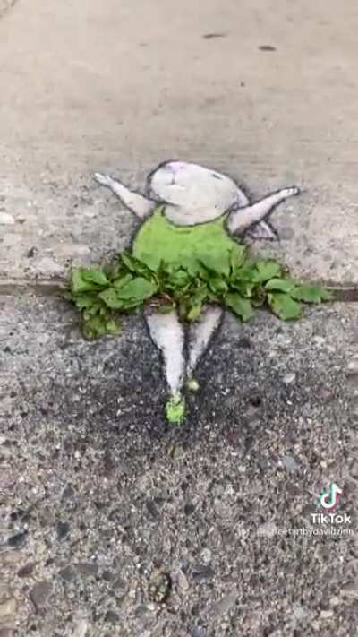 Ballerina street art