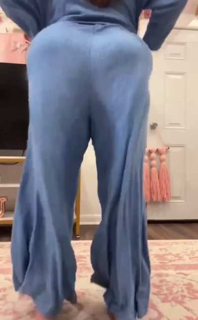 QUICK MILF COMP.