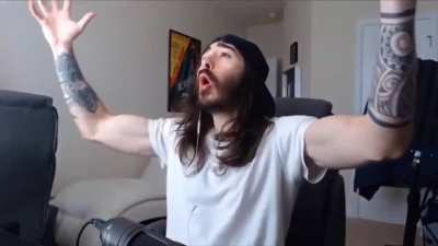 Y&uuml;z&uuml;ğ&uuml; Takmış Evleniyor ama sadece AAAAAAAAAAAAAAAAAAAAAAAAAAAAAAAAAAAAA