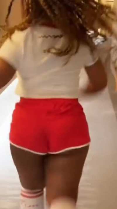Better quality 🍑