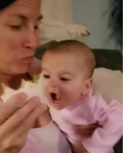 o beb&ecirc; DESESPERADO