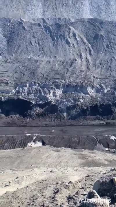 Line gun shoots rope across a mine