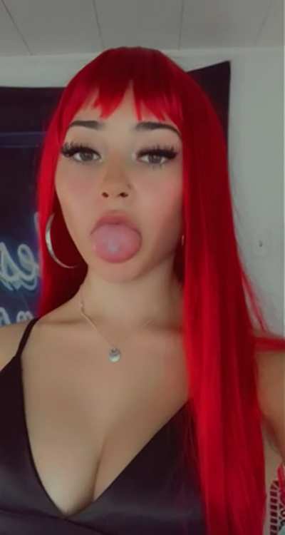 Mouth wide open