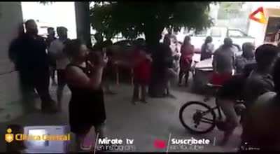 [Robado de FB] Qué podría malir sal con tantos impuestos
