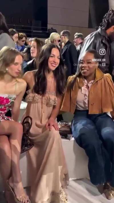 Olivia Rodrigo with oprah at Paris Fashion Week