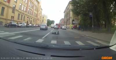 HMRB i&rsquo;m crossing the street