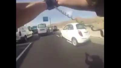 Insane brazilian cop pursuit.