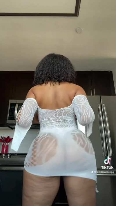 Kr!stiana King 🇬🇭🇺🇸 (Not OC)