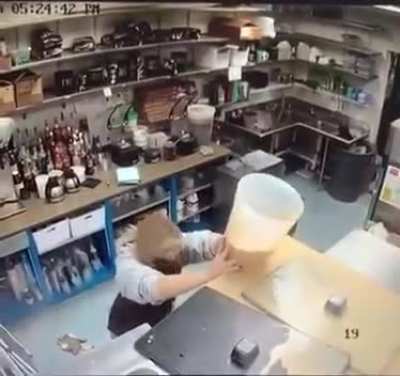 she forgot to open the lid