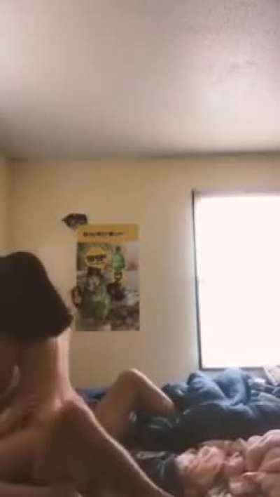 she rides him like pony