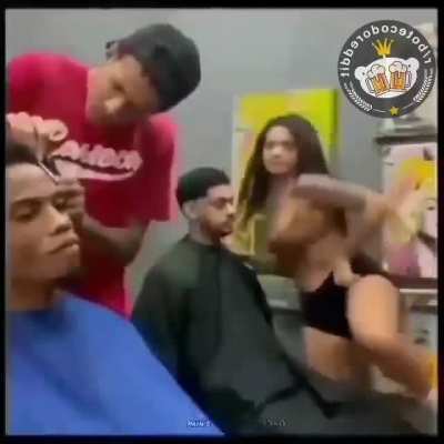 Sobrancelha?