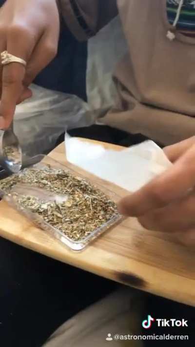 tik tok removed my beautiful tea video and thought i&rsquo;d post it here :)